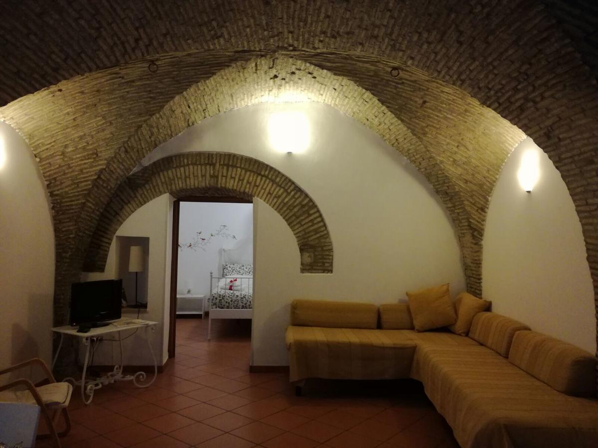 Bed and Breakfast Svegliarsi nei Borghi - La Patronale Troia Esterno foto