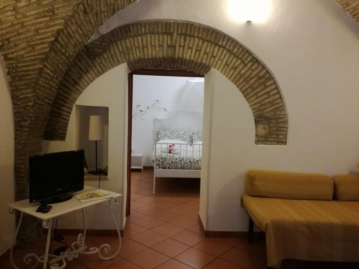 Bed and Breakfast Svegliarsi nei Borghi - La Patronale Troia Esterno foto